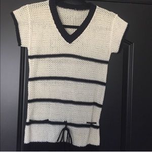 Vintage short sleeve sweater size small